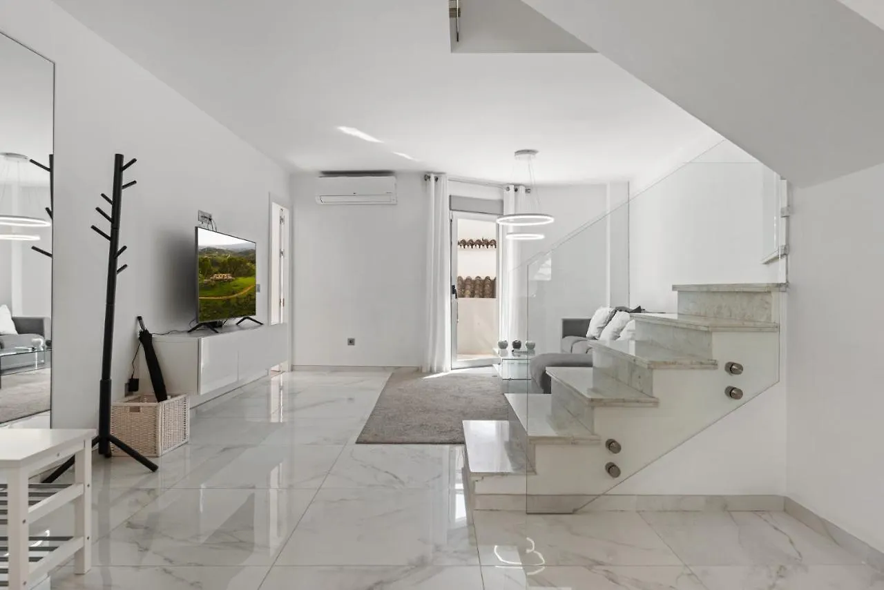 Elegant Apartment By Fuengirola Harbour By Costarentals - Ref 236