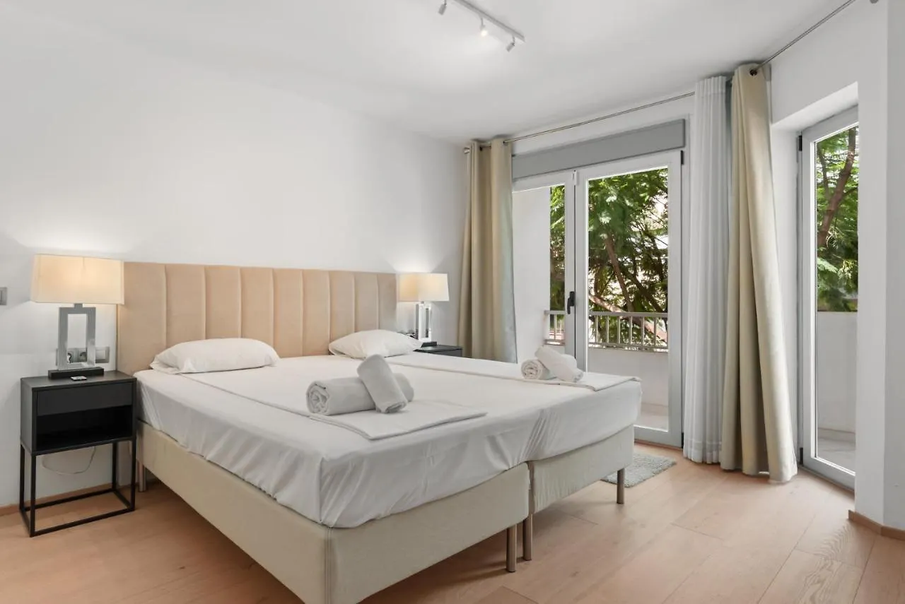 Elegant Apartment By Fuengirola Harbour By Costarentals - Ref 236